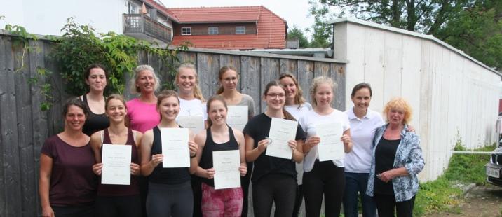 Neue Voltigier Übungsleiter in Braunau ausgebildet (c) privat